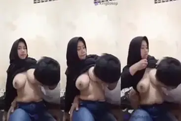 Ngisep Tetek Perempuan Jilbab Tobrut